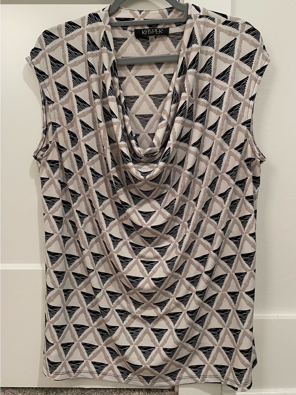 Kasper Women's Geometric Cowl Neck Sleeveless Top - Beige/Black